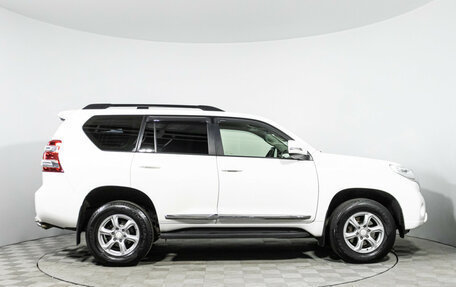 Toyota Land Cruiser Prado 150 рестайлинг 2, 2015 год, 3 499 700 рублей, 4 фотография