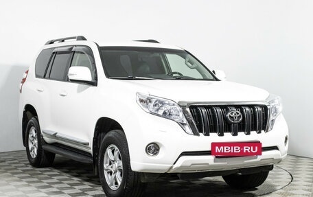 Toyota Land Cruiser Prado 150 рестайлинг 2, 2015 год, 3 499 700 рублей, 3 фотография