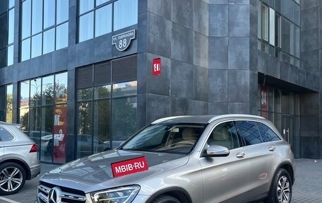 Mercedes-Benz GLC, 2019 год, 3 950 000 рублей, 1 фотография