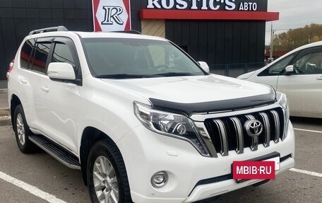 Toyota Land Cruiser Prado 150 рестайлинг 2, 2016 год, 3 390 000 рублей, 8 фотография