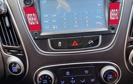 Hyundai Tucson III, 2010 год, 1 150 000 рублей, 22 фотография