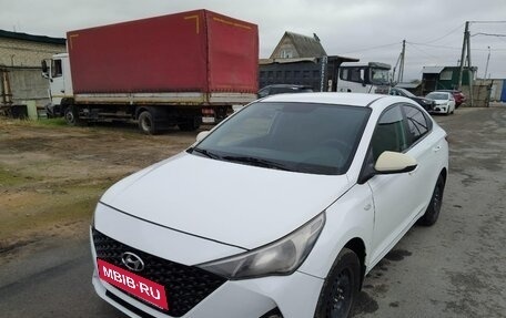 Hyundai Solaris II рестайлинг, 2020 год, 903 000 рублей, 1 фотография