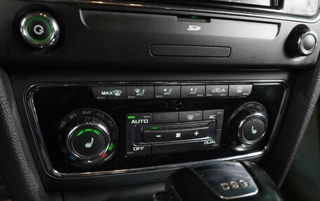 Skoda Superb III рестайлинг, 2011 год, 1 387 000 рублей, 12 фотография