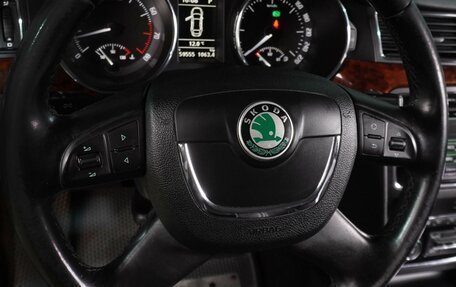 Skoda Superb III рестайлинг, 2011 год, 1 387 000 рублей, 16 фотография