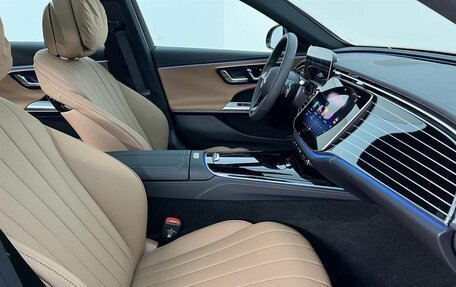 Mercedes-Benz E-Класс, 2025 год, 8 990 000 рублей, 14 фотография