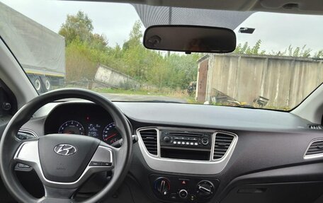 Hyundai Solaris II рестайлинг, 2020 год, 903 000 рублей, 5 фотография