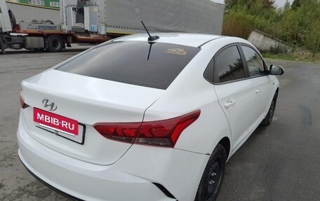 Hyundai Solaris II рестайлинг, 2020 год, 903 000 рублей, 3 фотография