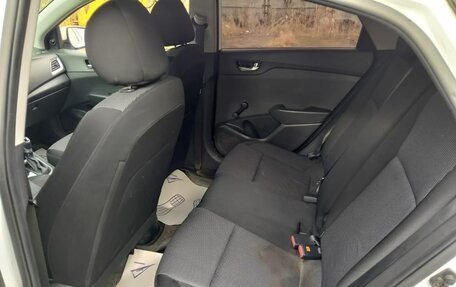 Hyundai Solaris II рестайлинг, 2020 год, 903 000 рублей, 10 фотография