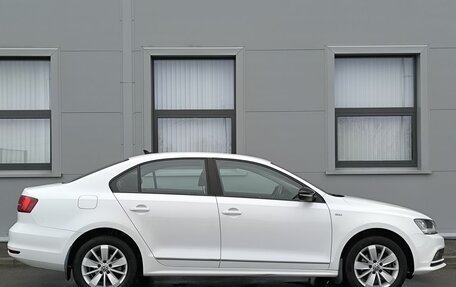 Volkswagen Jetta VI, 2017 год, 1 395 000 рублей, 4 фотография