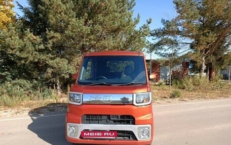 Daihatsu Wake I, 2014 год, 755 000 рублей, 3 фотография