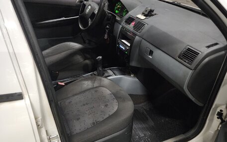 Skoda Fabia I, 2003 год, 190 000 рублей, 10 фотография