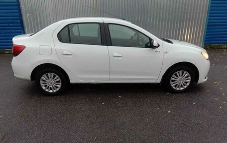 Renault Logan II, 2017 год, 575 000 рублей, 9 фотография