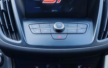 Ford Kuga III, 2018 год, 1 830 000 рублей, 14 фотография