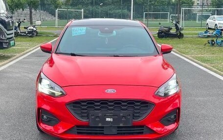 Ford Focus IV, 2021 год, 1 550 000 рублей, 2 фотография