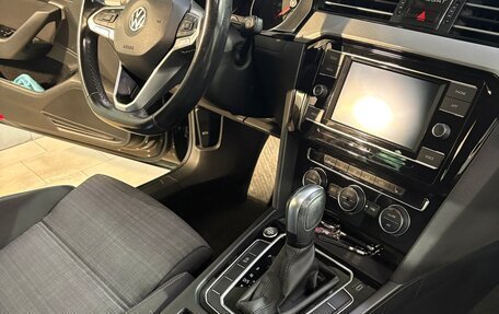 Volkswagen Passat B8 рестайлинг, 2020 год, 1 660 000 рублей, 9 фотография