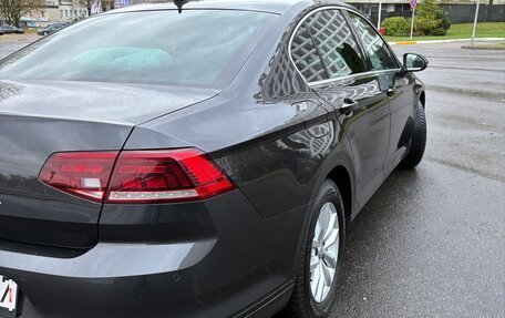 Volkswagen Passat B8 рестайлинг, 2020 год, 1 660 000 рублей, 8 фотография