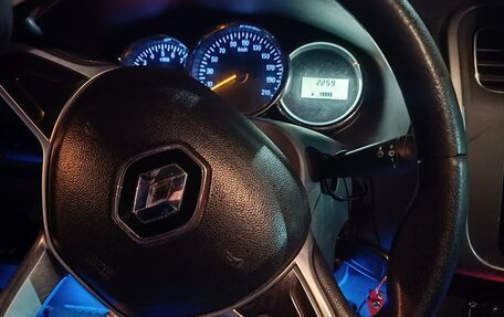 Renault Logan II, 2019 год, 360 000 рублей, 4 фотография