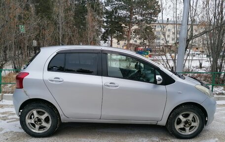 Toyota Vitz, 2007 год, 450 000 рублей, 3 фотография