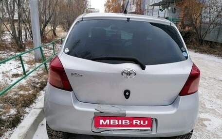 Toyota Vitz, 2007 год, 450 000 рублей, 2 фотография