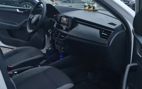 Skoda Rapid II, 2020 год, 1 700 000 рублей, 10 фотография