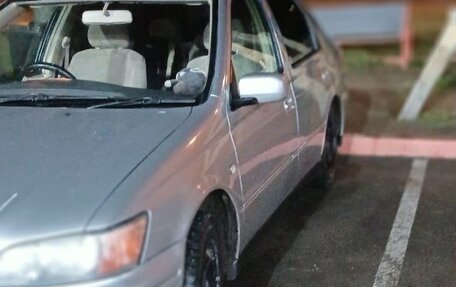 Toyota Vista V30, 2000 год, 350 000 рублей, 4 фотография