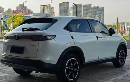 Honda Vezel, 2022 год, 1 941 000 рублей, 6 фотография