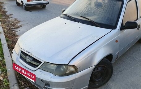 Daewoo Nexia I рестайлинг, 2011 год, 100 000 рублей, 4 фотография