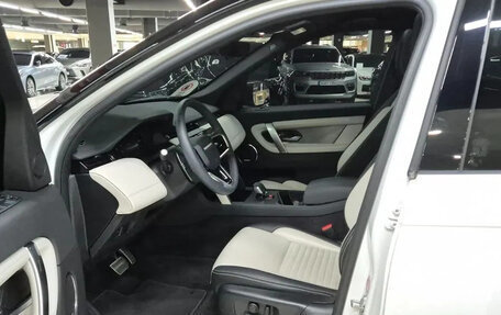 Land Rover Discovery Sport I рестайлинг, 2024 год, 4 038 027 рублей, 6 фотография
