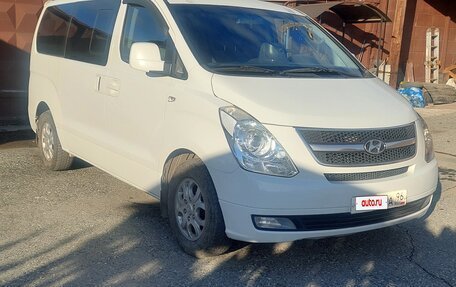 Hyundai Grand Starex Grand Starex I рестайлинг 2, 2011 год, 1 350 000 рублей, 11 фотография