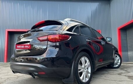 Infiniti QX70, 2014 год, 2 400 000 рублей, 25 фотография
