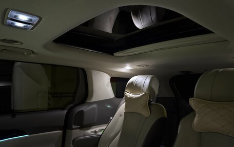 KIA Carnival, 2021 год, 4 300 000 рублей, 6 фотография