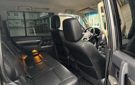 Mitsubishi Pajero IV, 2012 год, 1 550 000 рублей, 9 фотография
