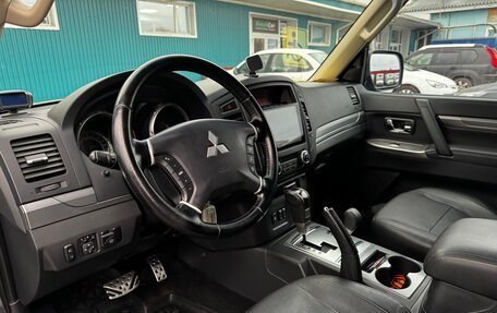 Mitsubishi Pajero IV, 2012 год, 1 550 000 рублей, 10 фотография