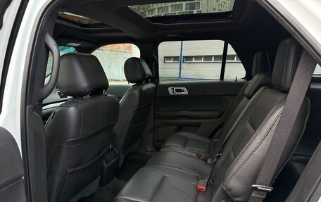 Ford Explorer VI, 2013 год, 1 450 000 рублей, 14 фотография