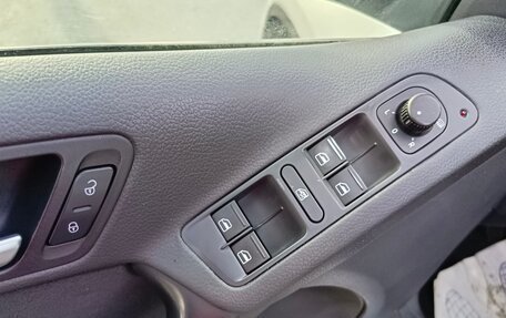 Volkswagen Tiguan I, 2013 год, 1 079 995 рублей, 11 фотография