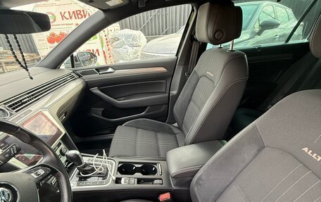 Volkswagen Passat B8 рестайлинг, 2018 год, 2 550 000 рублей, 4 фотография