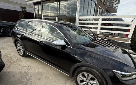 Volkswagen Passat B8 рестайлинг, 2018 год, 2 550 000 рублей, 15 фотография