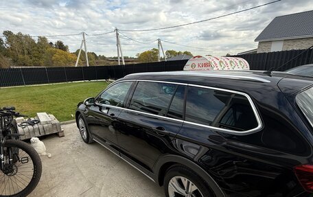 Volkswagen Passat B8 рестайлинг, 2018 год, 2 550 000 рублей, 10 фотография