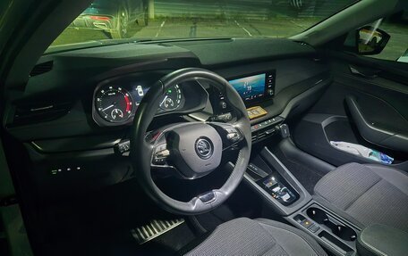 Skoda Octavia IV, 2021 год, 2 400 000 рублей, 28 фотография