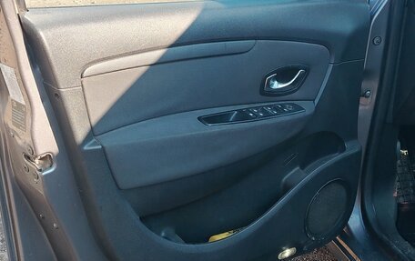 Renault Scenic III, 2010 год, 630 000 рублей, 12 фотография