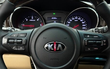 KIA Carnival III, 2019 год, 2 890 000 рублей, 12 фотография