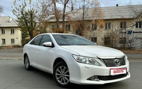 Toyota Camry, 2013 год, 2 000 000 рублей, 1 фотография