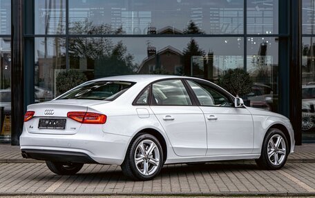 Audi A4, 2014 год, 1 495 000 рублей, 6 фотография