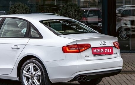 Audi A4, 2014 год, 1 495 000 рублей, 10 фотография