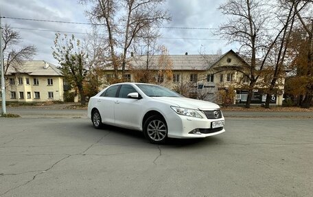 Toyota Camry, 2013 год, 2 000 000 рублей, 3 фотография