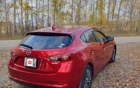 Mazda Axela, 2017 год, 1 500 000 рублей, 2 фотография
