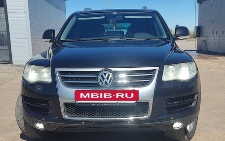Volkswagen Touareg III, 2008 год, 1 050 000 рублей, 2 фотография