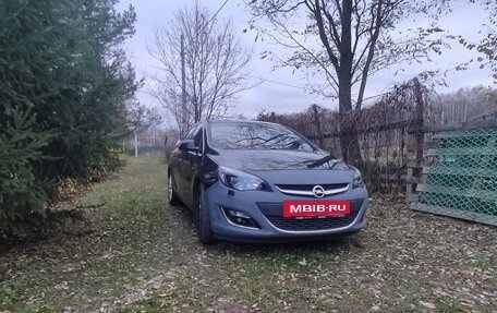 Opel Astra J, 2012 год, 750 000 рублей, 2 фотография