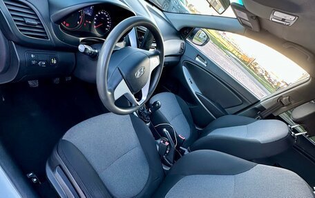 Hyundai Solaris II рестайлинг, 2013 год, 750 000 рублей, 10 фотография