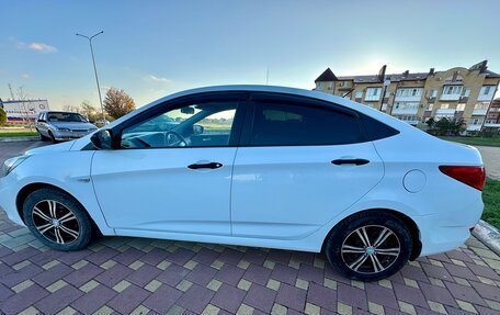 Hyundai Solaris II рестайлинг, 2013 год, 750 000 рублей, 15 фотография